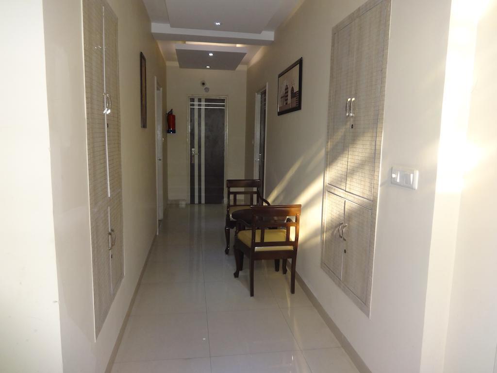 Hotel Grace New Delhi Luaran gambar